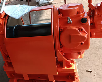 2吨气动绞车即将启程，发往大美新疆