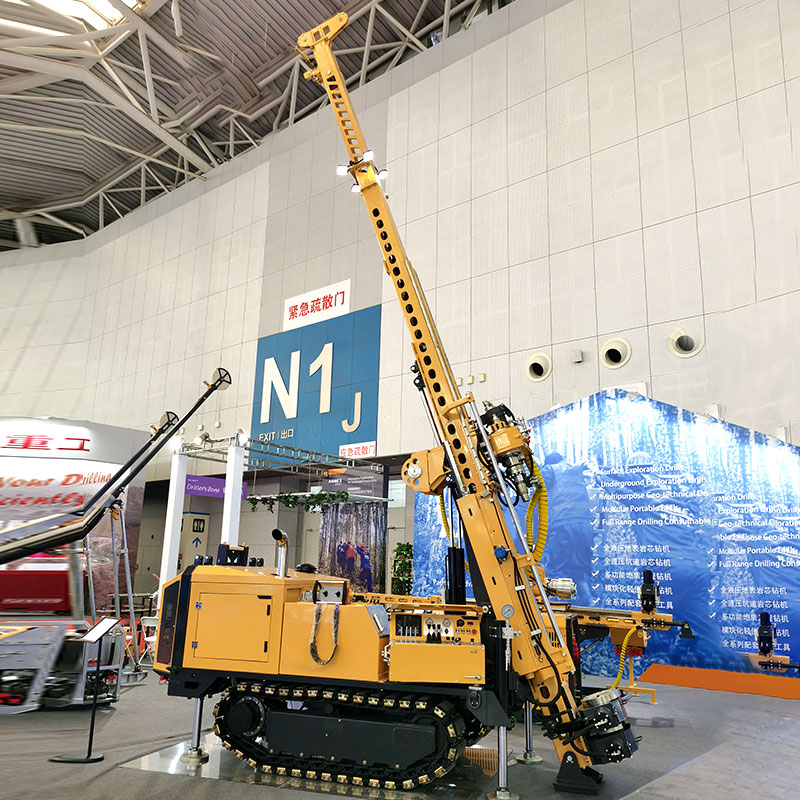 多功能地质钻机