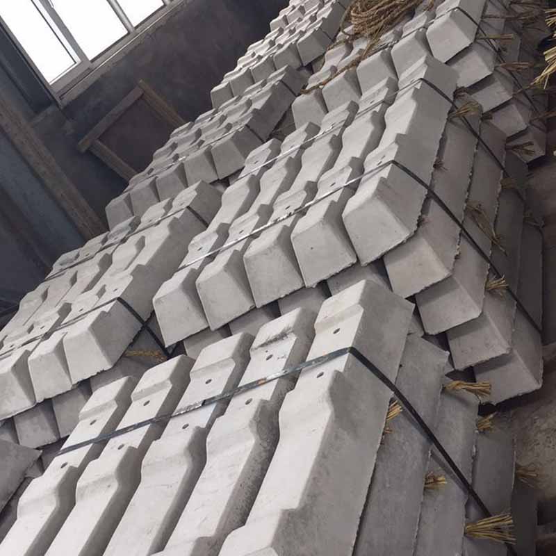 水泥轨枕已完工！