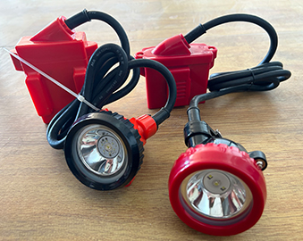 矿用本安型防爆矿灯工作原理